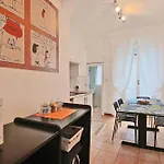 Апартаменты Duomo Amazing Downtown Centre Комо